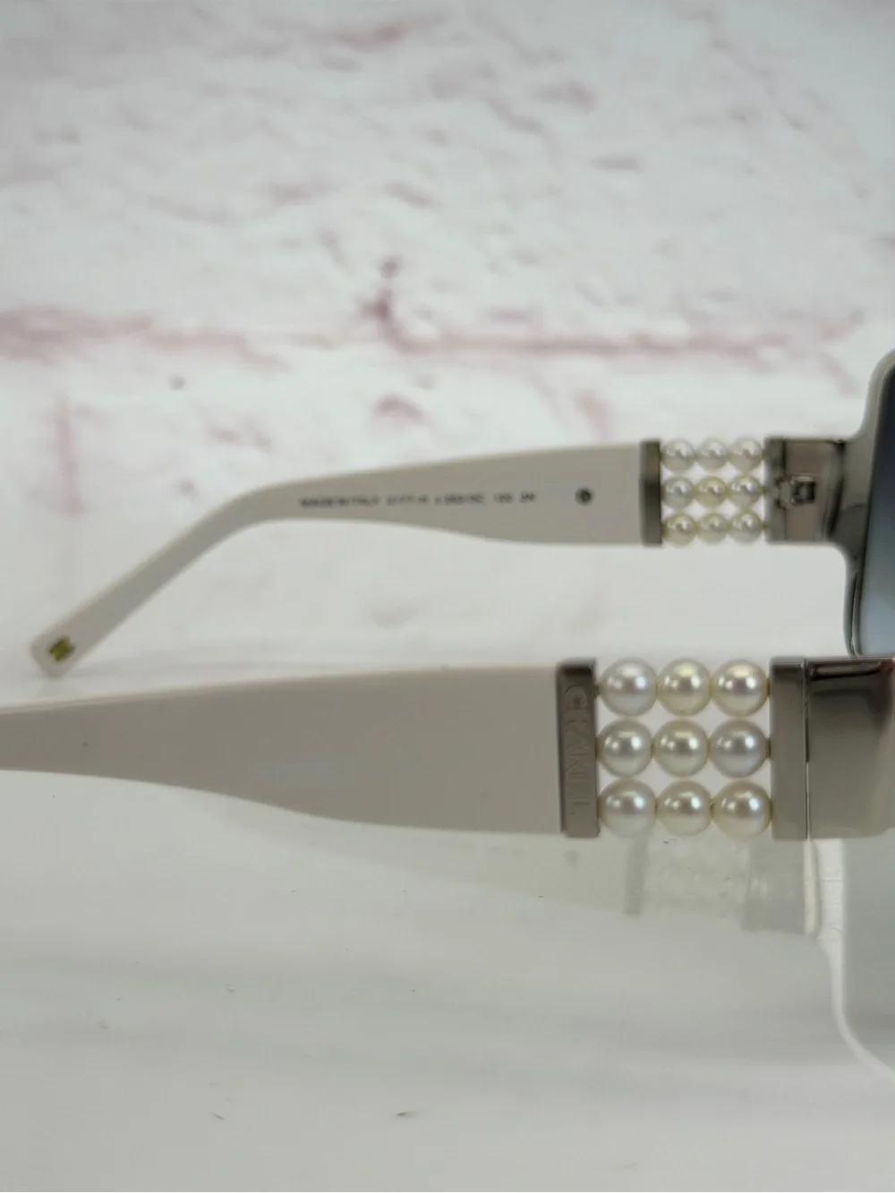 Y2K CHANEL White/Silver Frame Oversized Pearl Sunglasses-4177